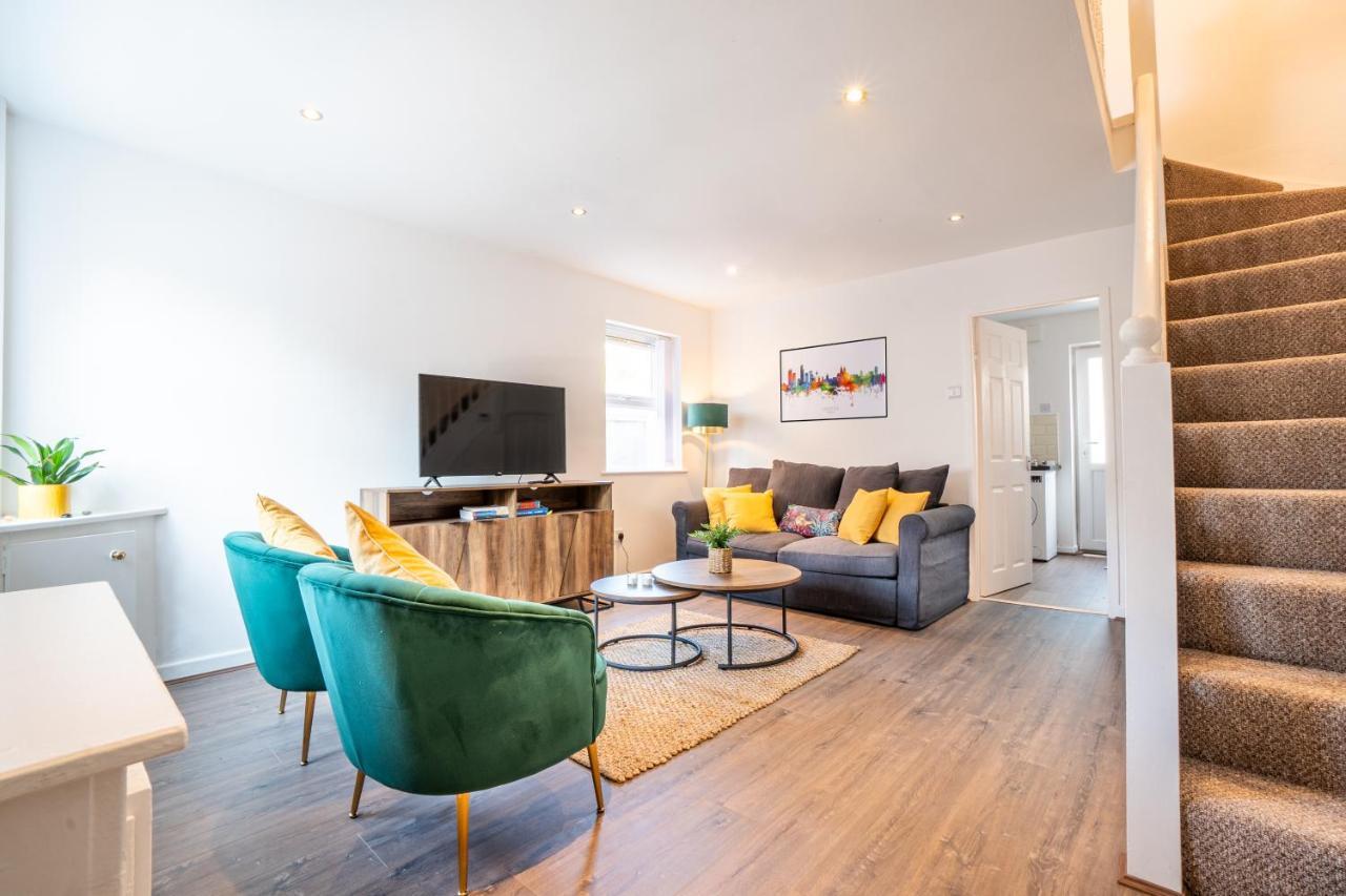 From - 5 Mins From Town! Ferienhaus *